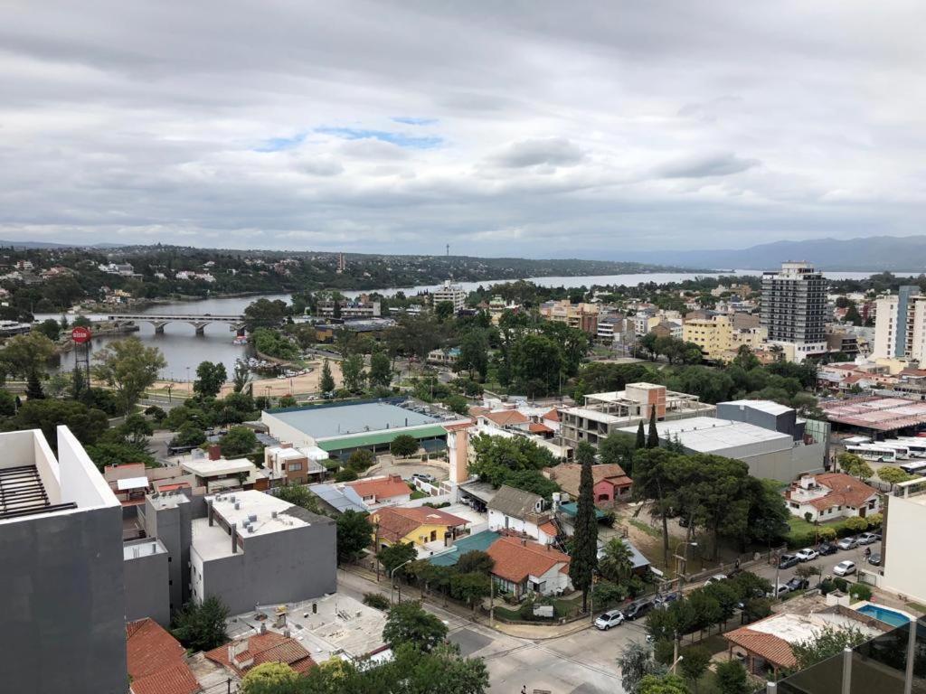 Dpto Teatro Melos Microcentro Pileta Y Cochera Apartamento Villa Carlos Paz